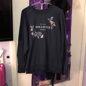 Hollister sweater